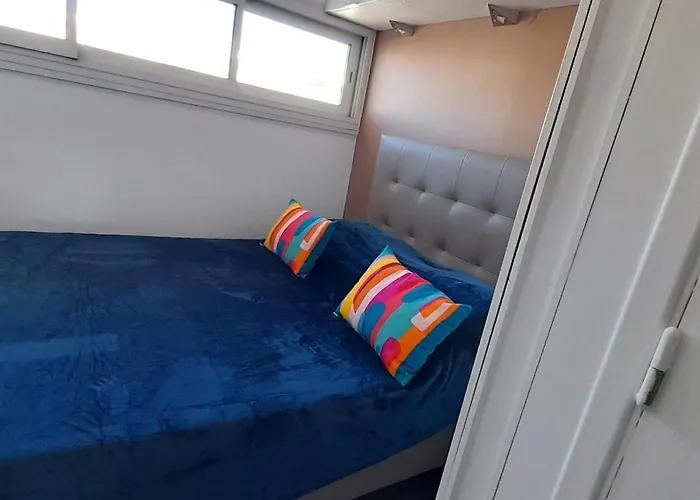 78, Port Nature Colline 2 Au Village Naturiste Agde